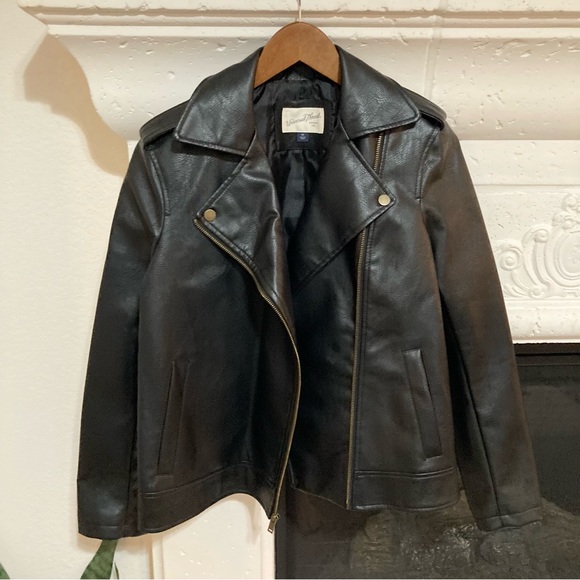 NWOT Universal Thread Black Leather Moto Jacket Faux Vegan Size Small S XS - Picture 3 of 10